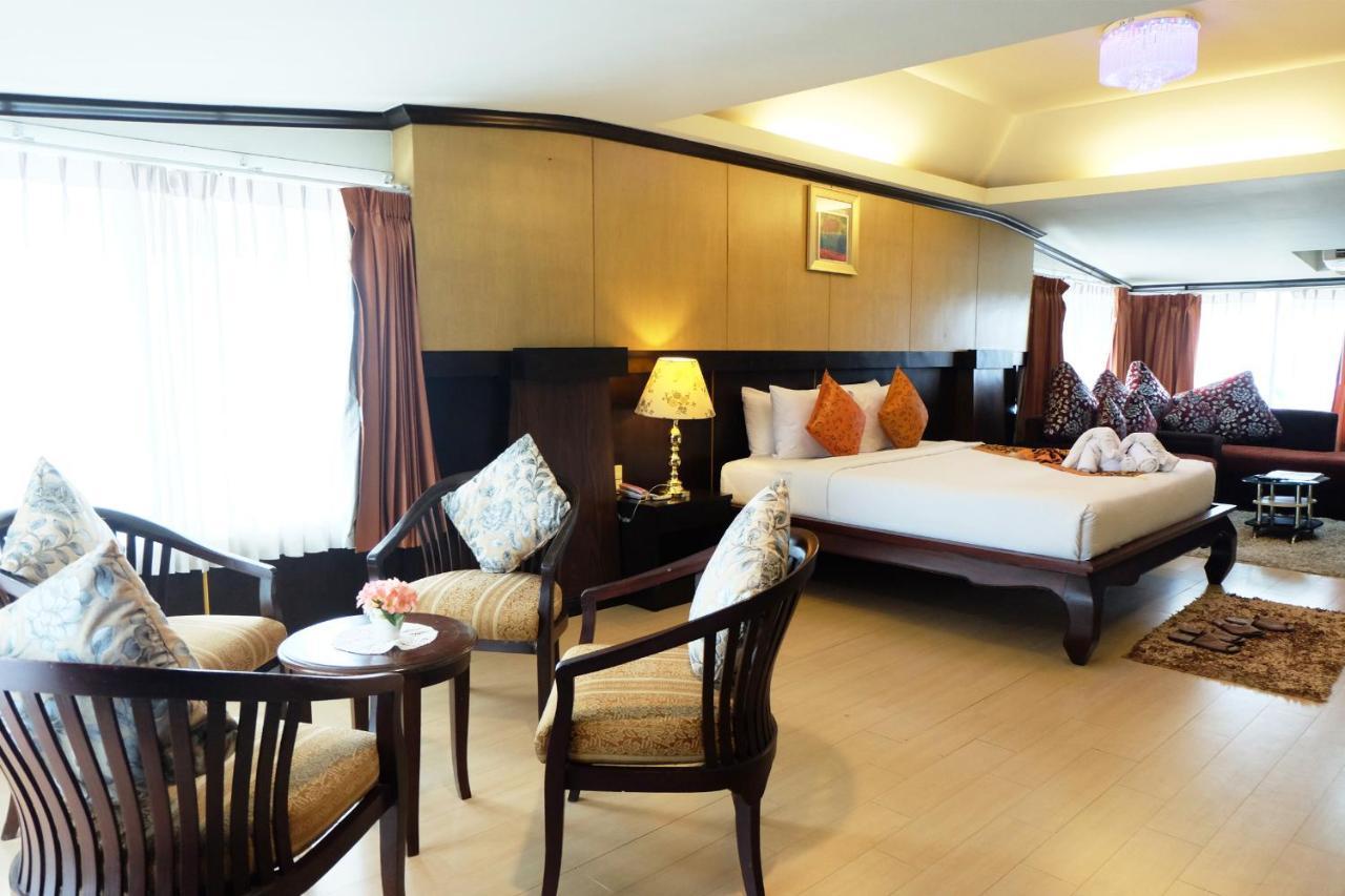 Grand Hill Resort And Spa Nakhon Sawan Exterior foto